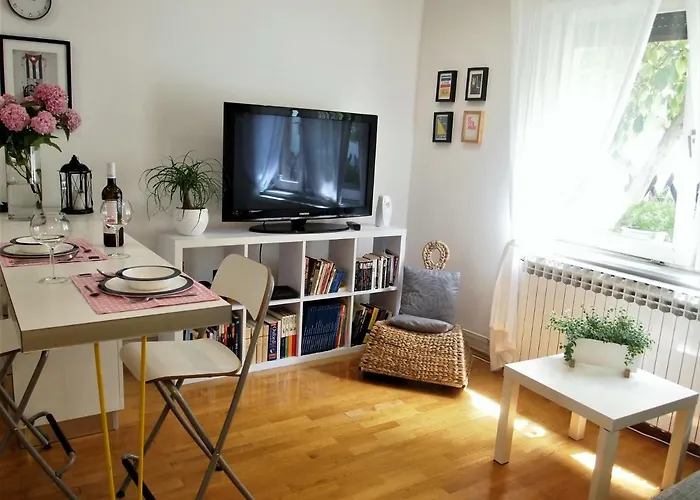 Chic Apartment
